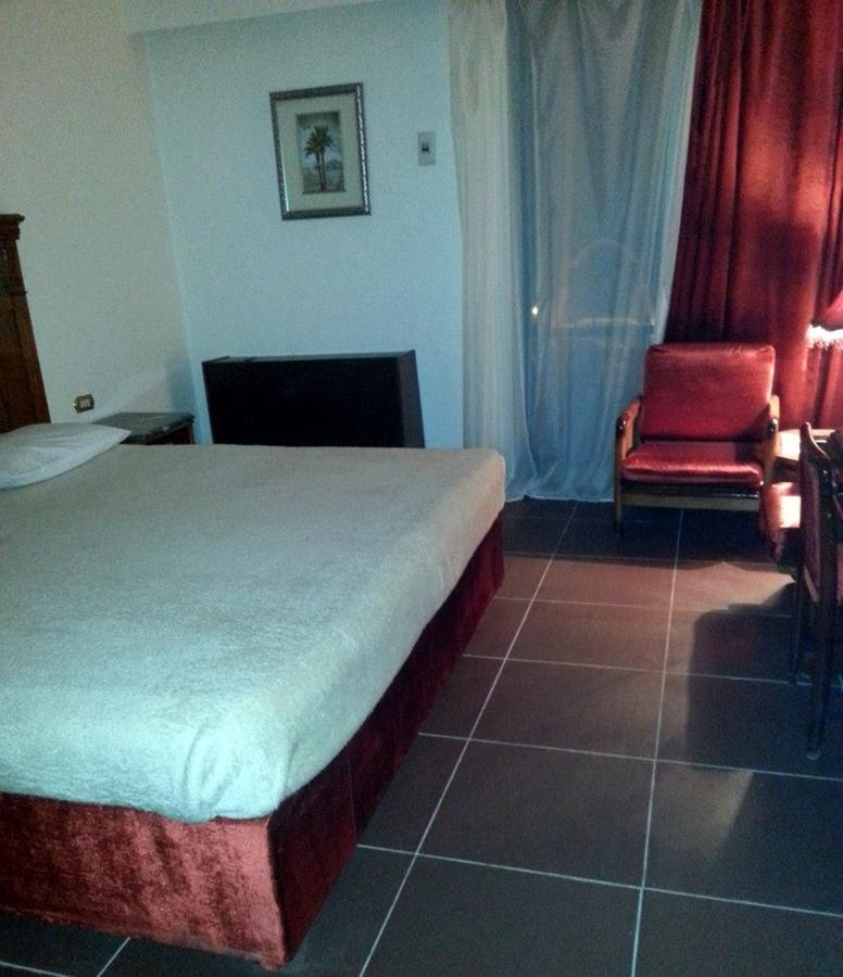 Mg Nefertiti Hotel Al Minya Cameră foto